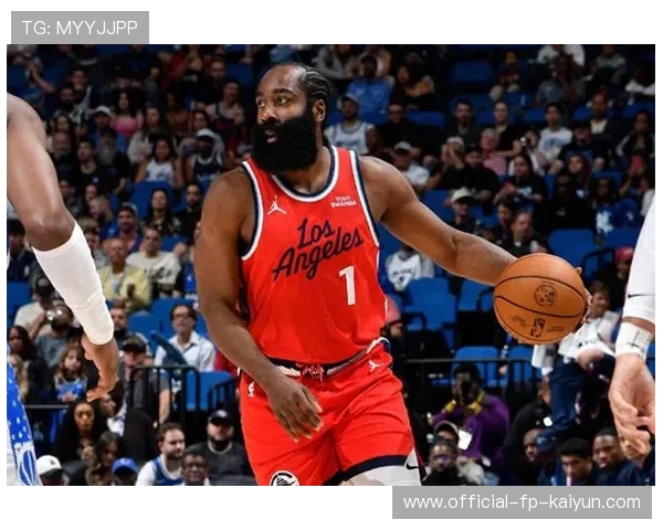 哈登缺阵影响明显，快船进攻组织受限